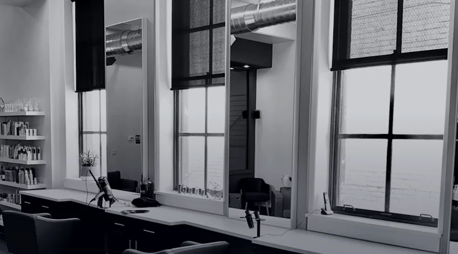 Modern hair salon interior — salon and beauty website design